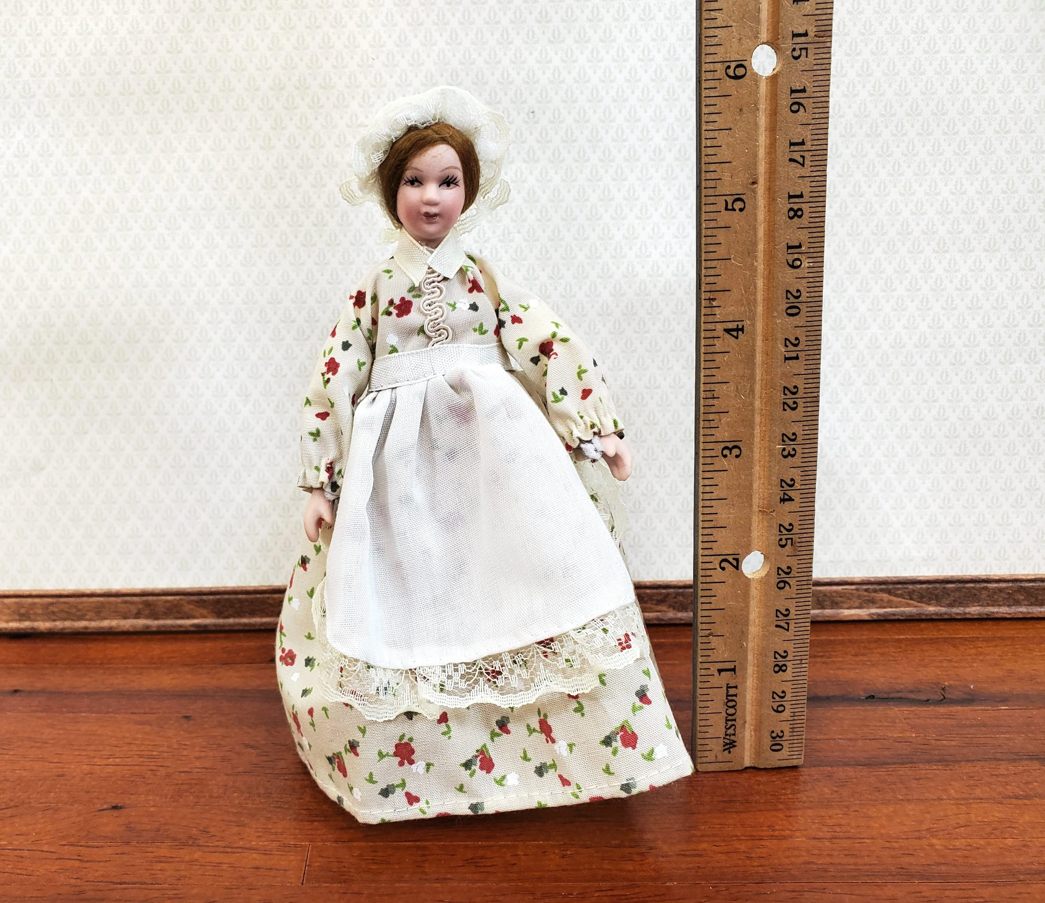 Dollhouse Victorian Maid Housekeeper Nanny Doll Poseable 1:12 Scale Miniatures - Image 3