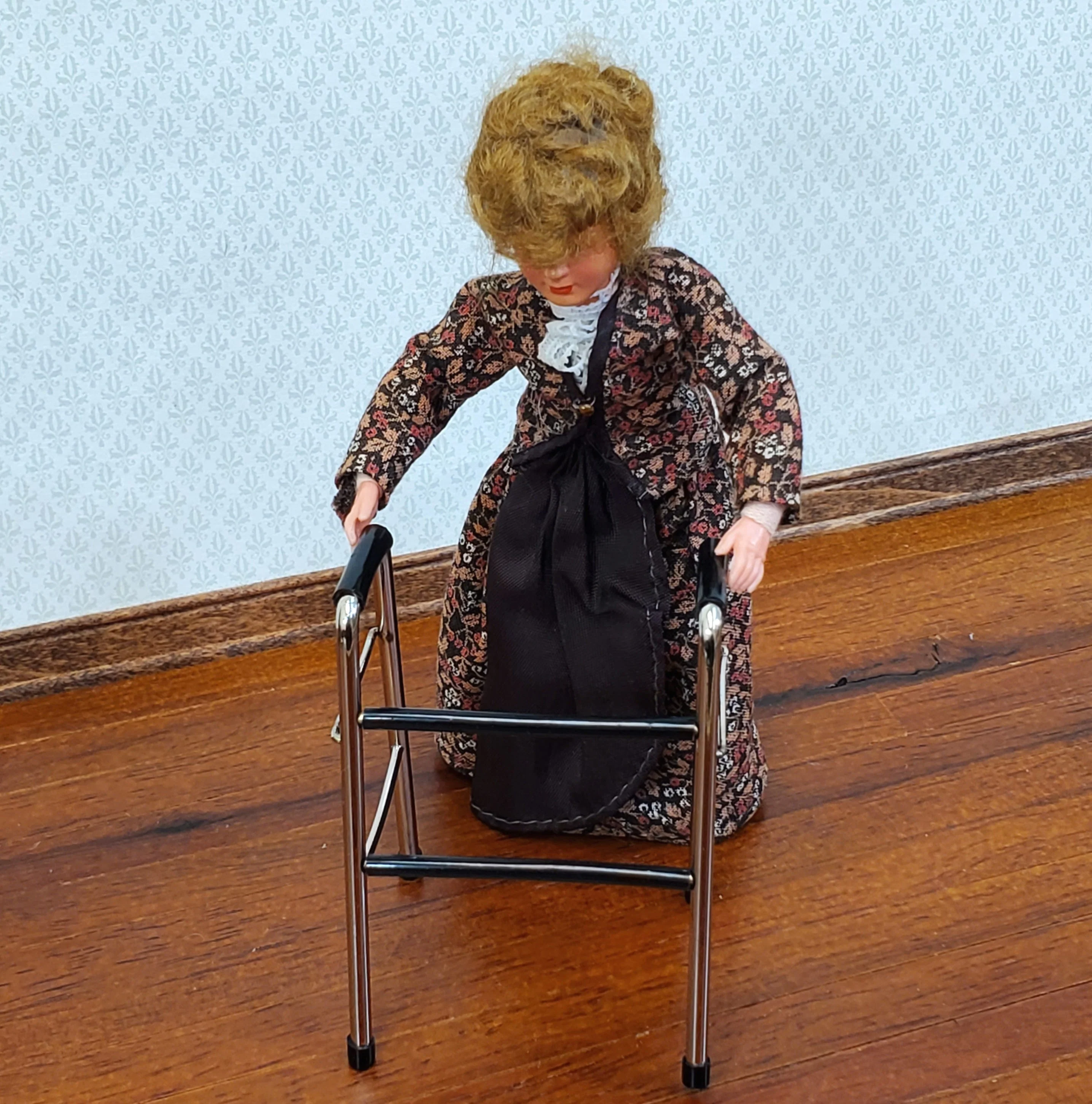 Dollhouse Walker Metal 1:12 Scale Miniature Hospital Doctors Settings - Image 4