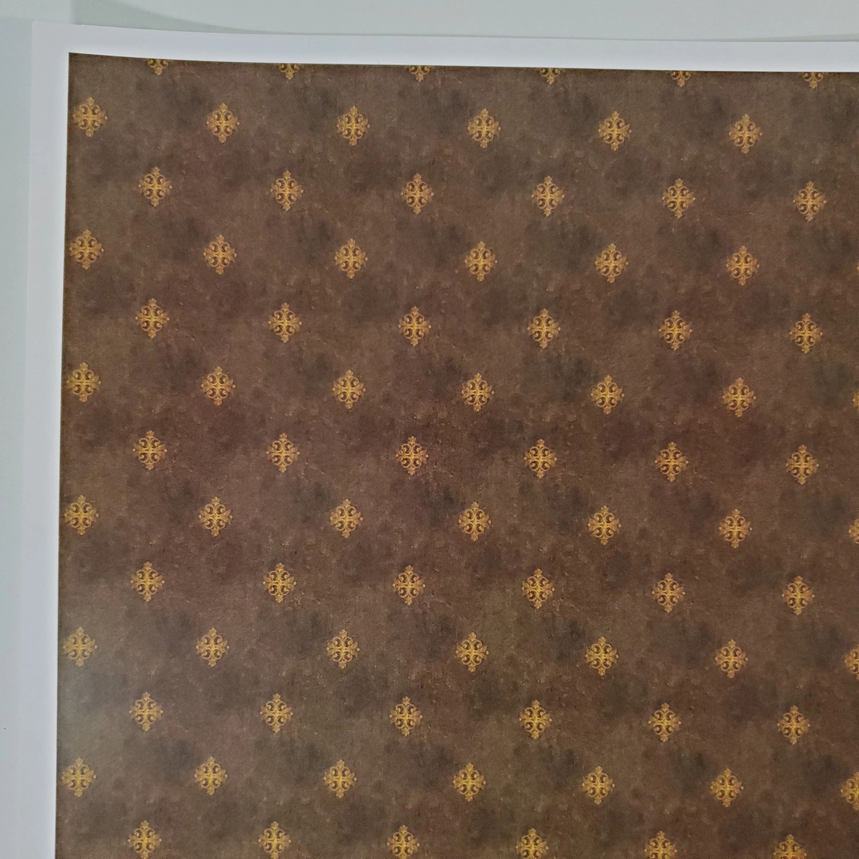 Dollhouse Wallpaper Black/Brown with Gold Medallions - Dark - 1:12 Scale Itsy Bitsy Miniatures - Image 2