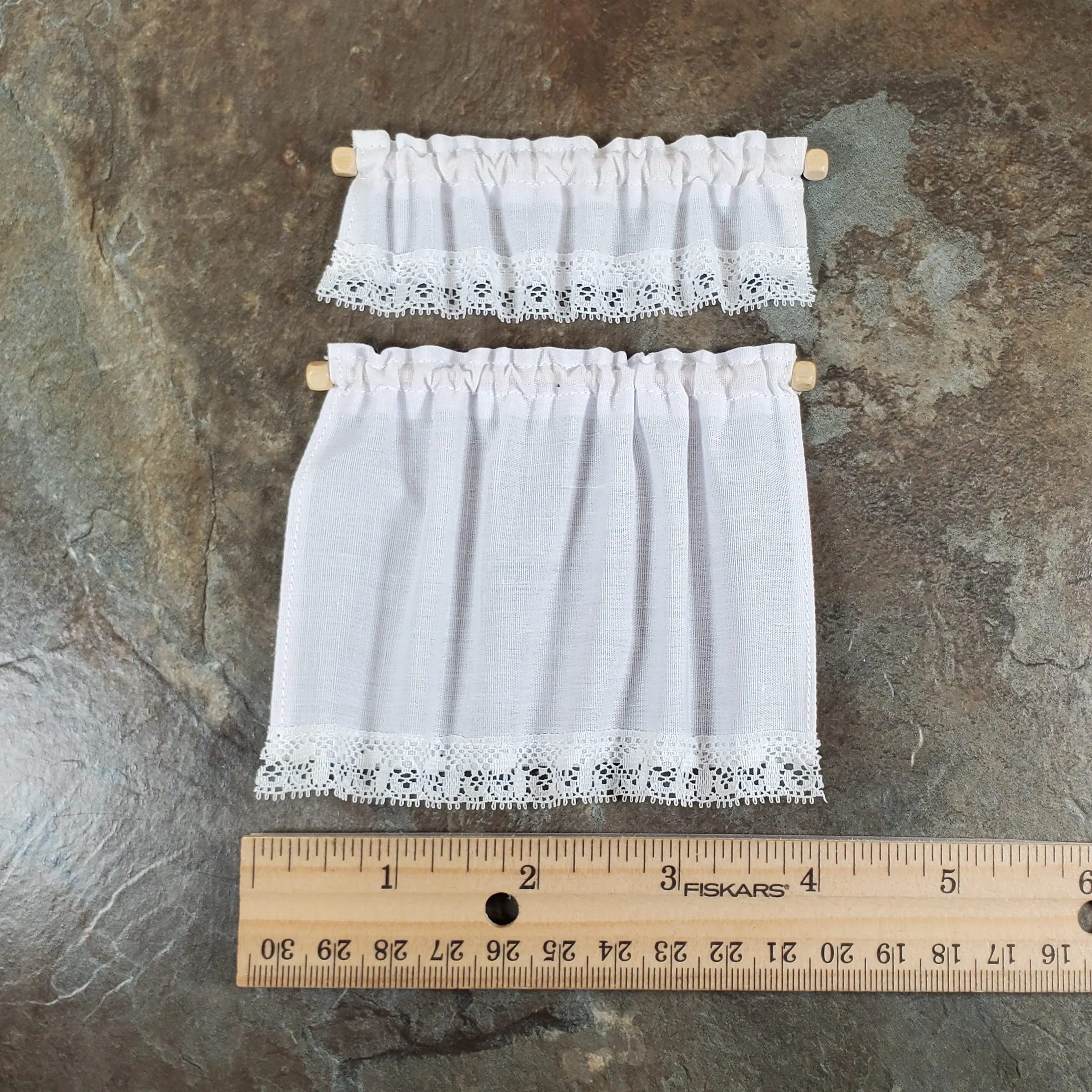 Dollhouse White Fabric Curtains & Valance Curtain Rod 1:12 Scale Miniature - Image 2