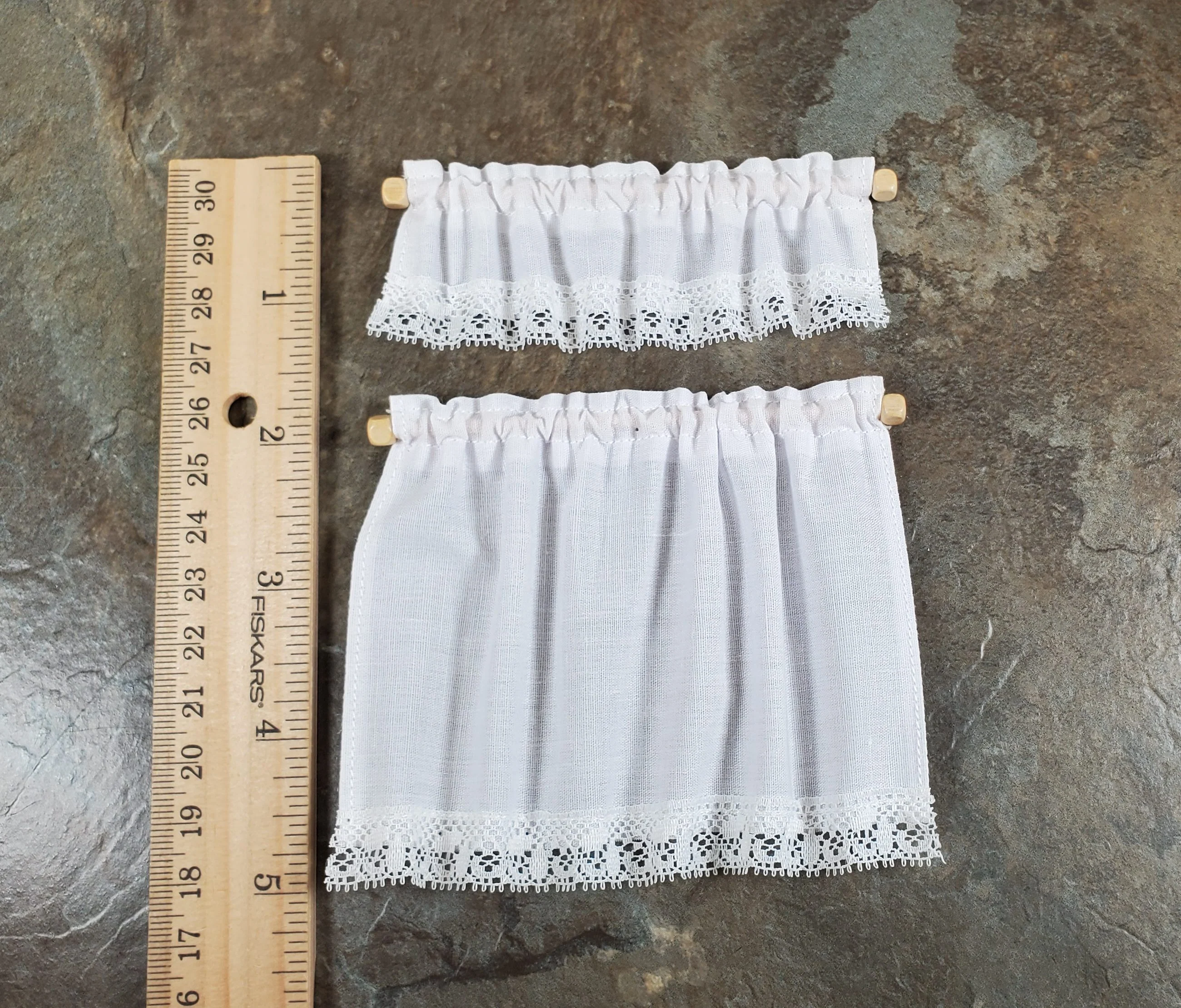 Dollhouse White Fabric Curtains & Valance Curtain Rod 1:12 Scale Miniature - Image 3