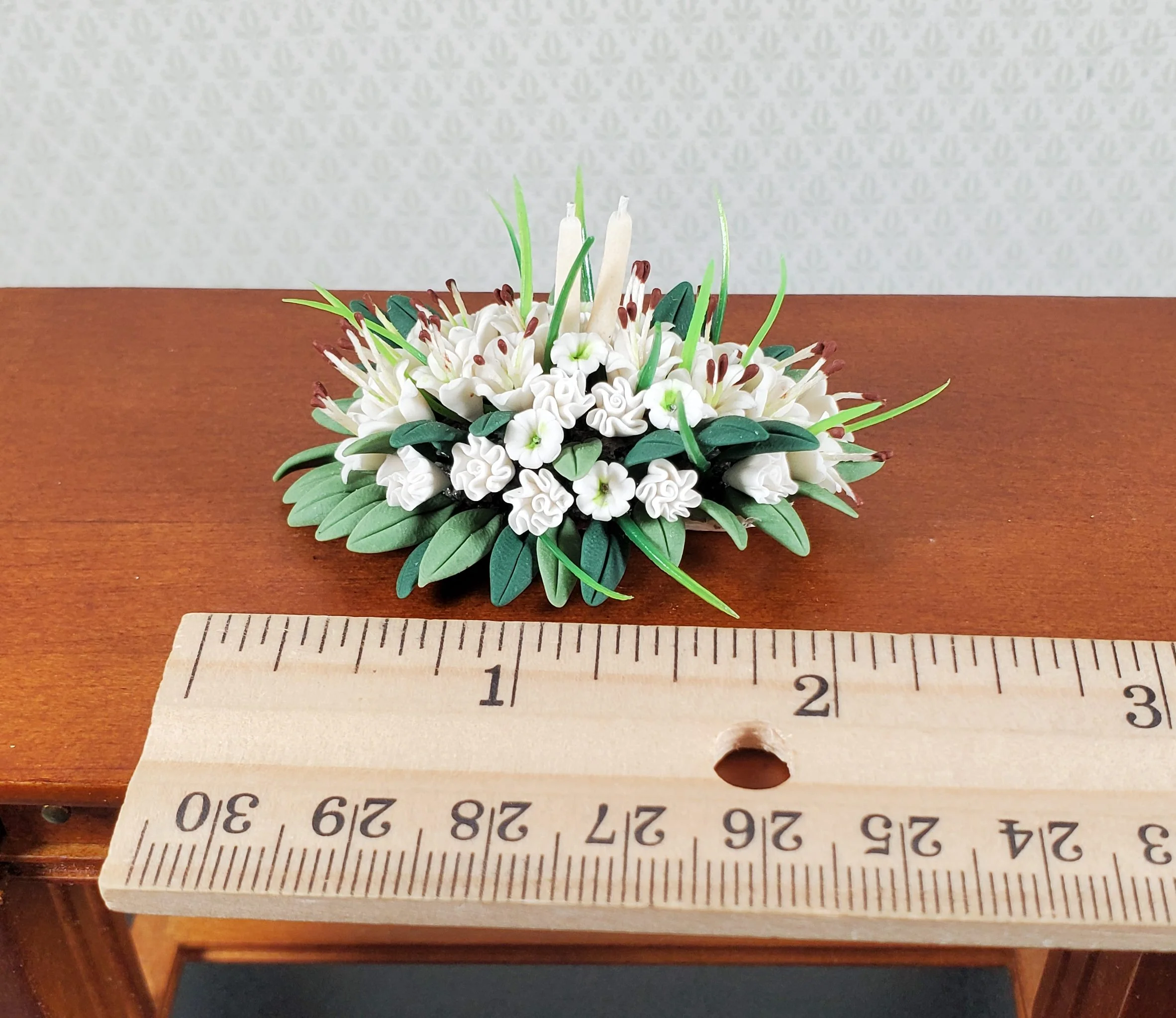 Dollhouse White Lily Centerpiece with White Candles 1:12 Scale Miniature - Image 3