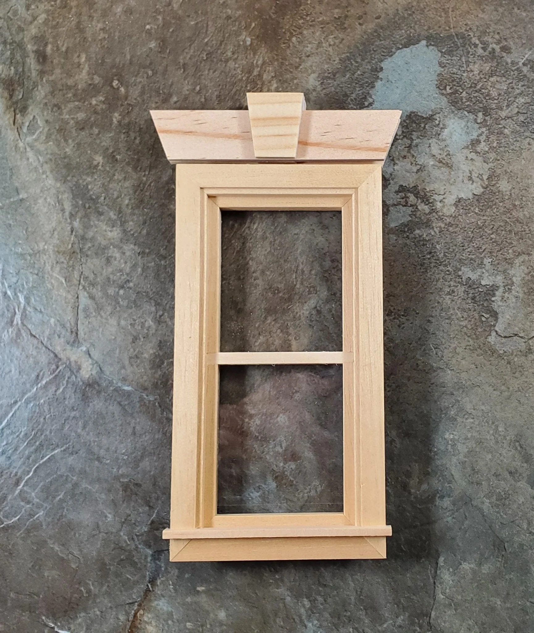 Dollhouse Window Pediment Keystone Wood Set of 4 1:12 Scale Dollhouse Ornaments - Image 2