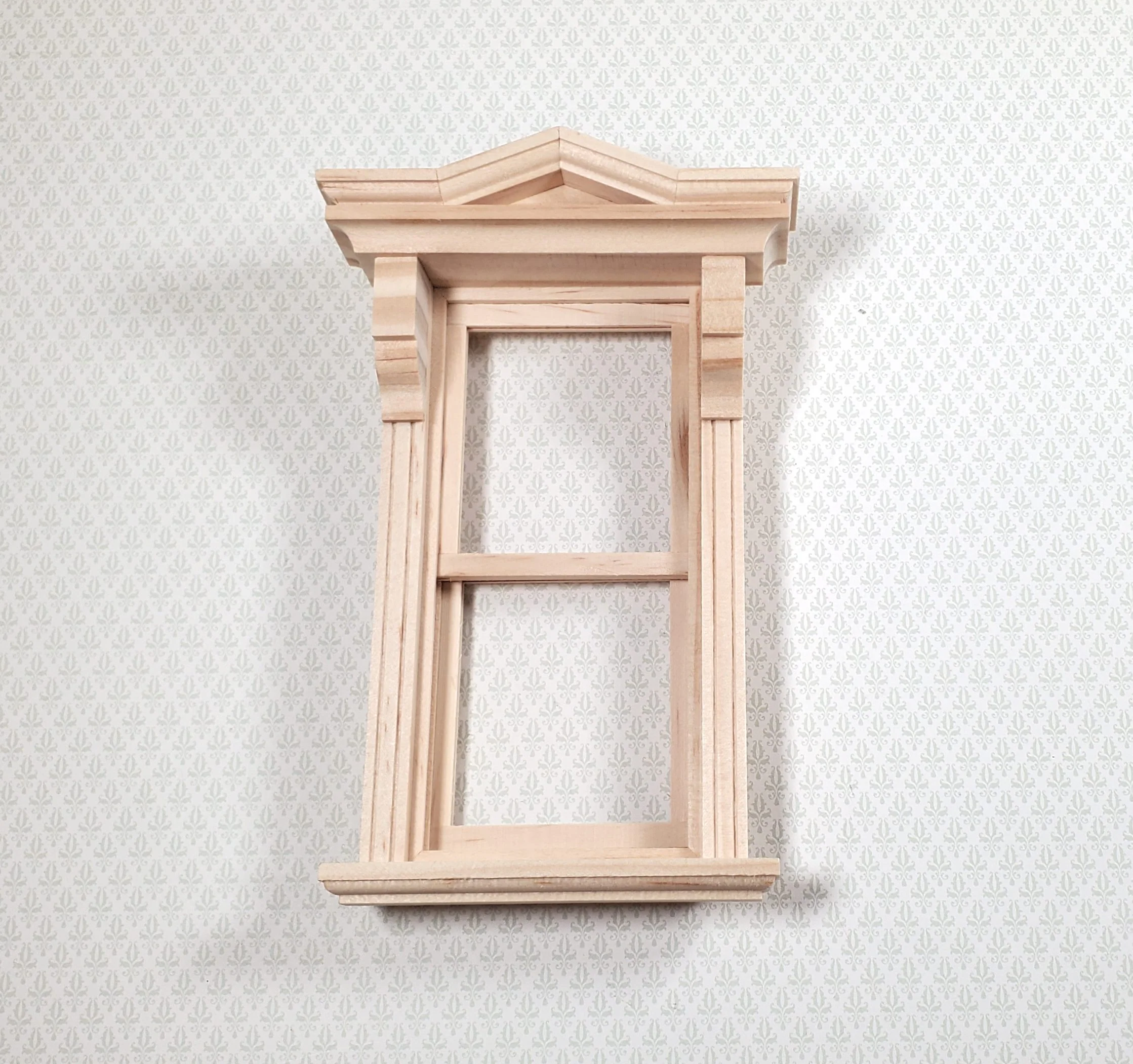 Dollhouse Window Victorian Non-Working 1:12 Scale Miniature Houseworks #5042