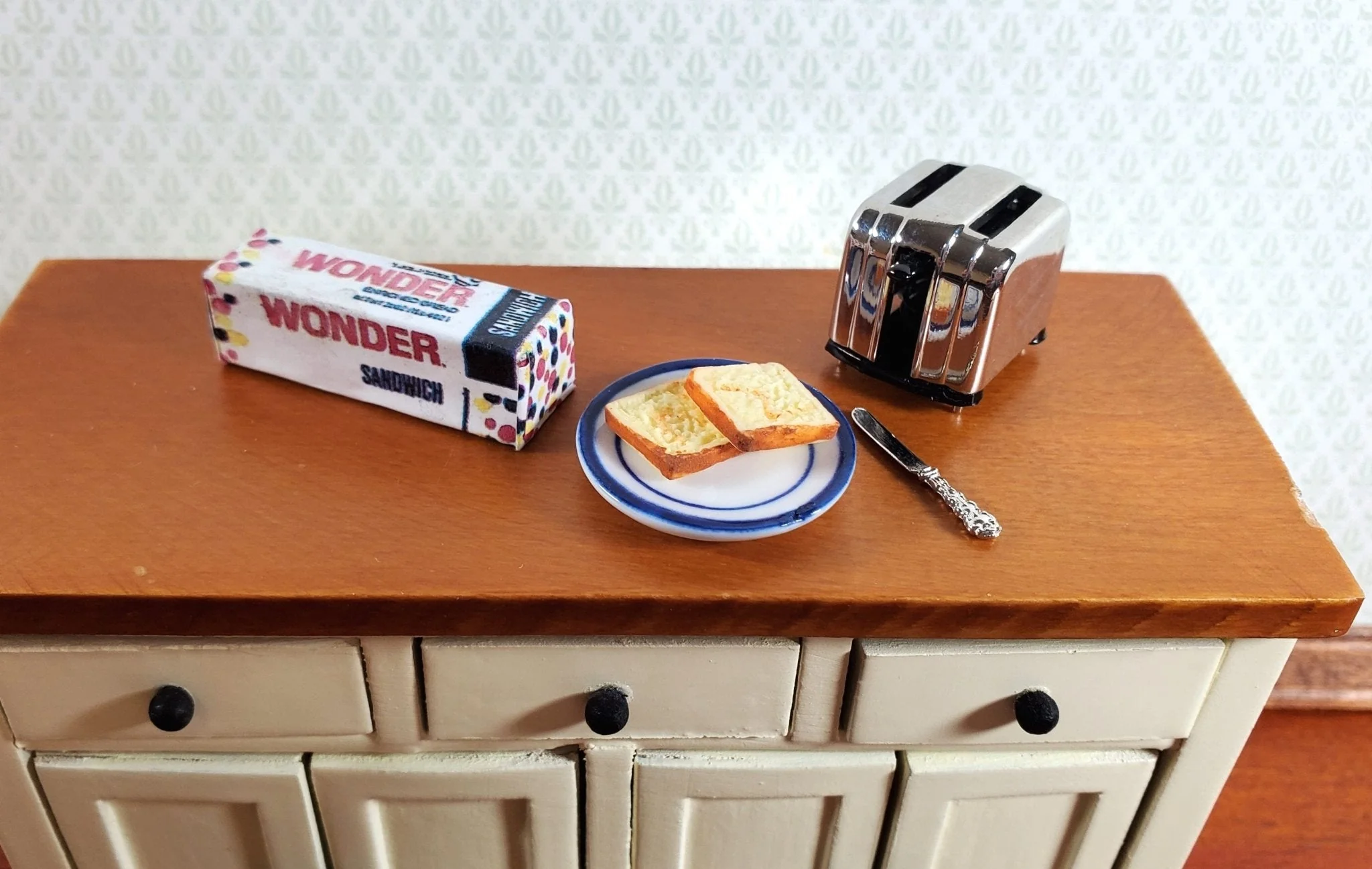 Dollhouse Wonder Bread Loaf Sandwich 1:12 Scale Miniature Food Groceries - Image 3