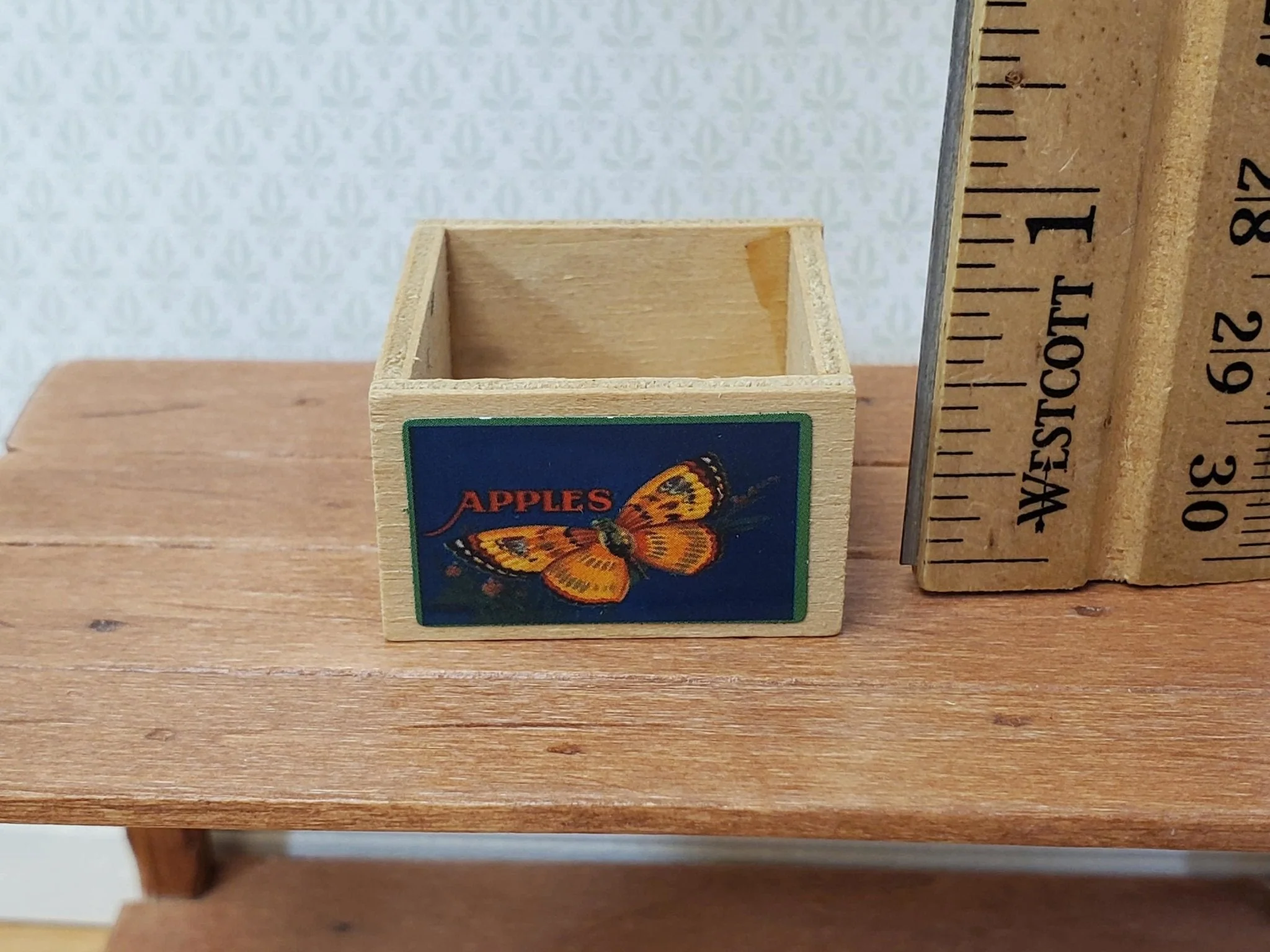 Dollhouse Wood Crate Apples Label for Fruits or Vegetables 1:12 Scale Miniature - Image 4