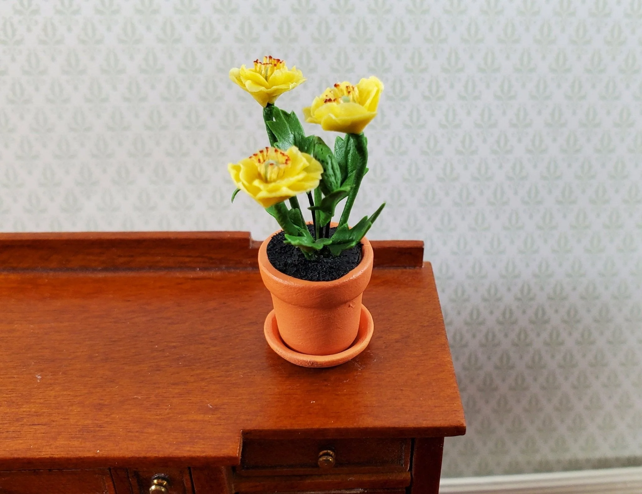 Dollhouse Yellow Poppies Flowers in Terra Cotta Planter 1:12 Scale Garden Falcon