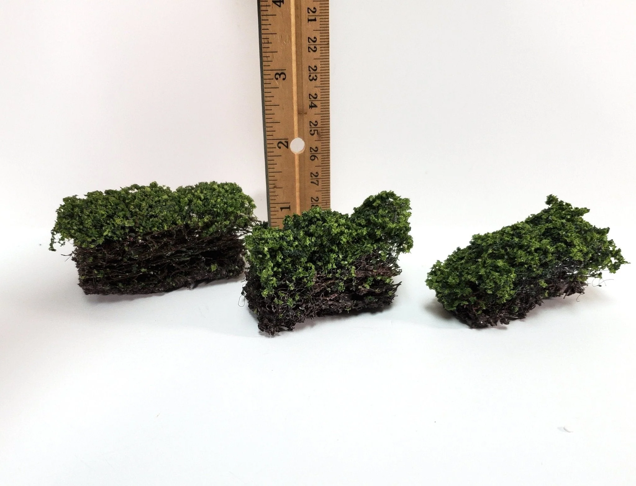 Hedges Bush Green 3 Pieces Small Model RR Dioramas Dollhouses Scenery - Image 4