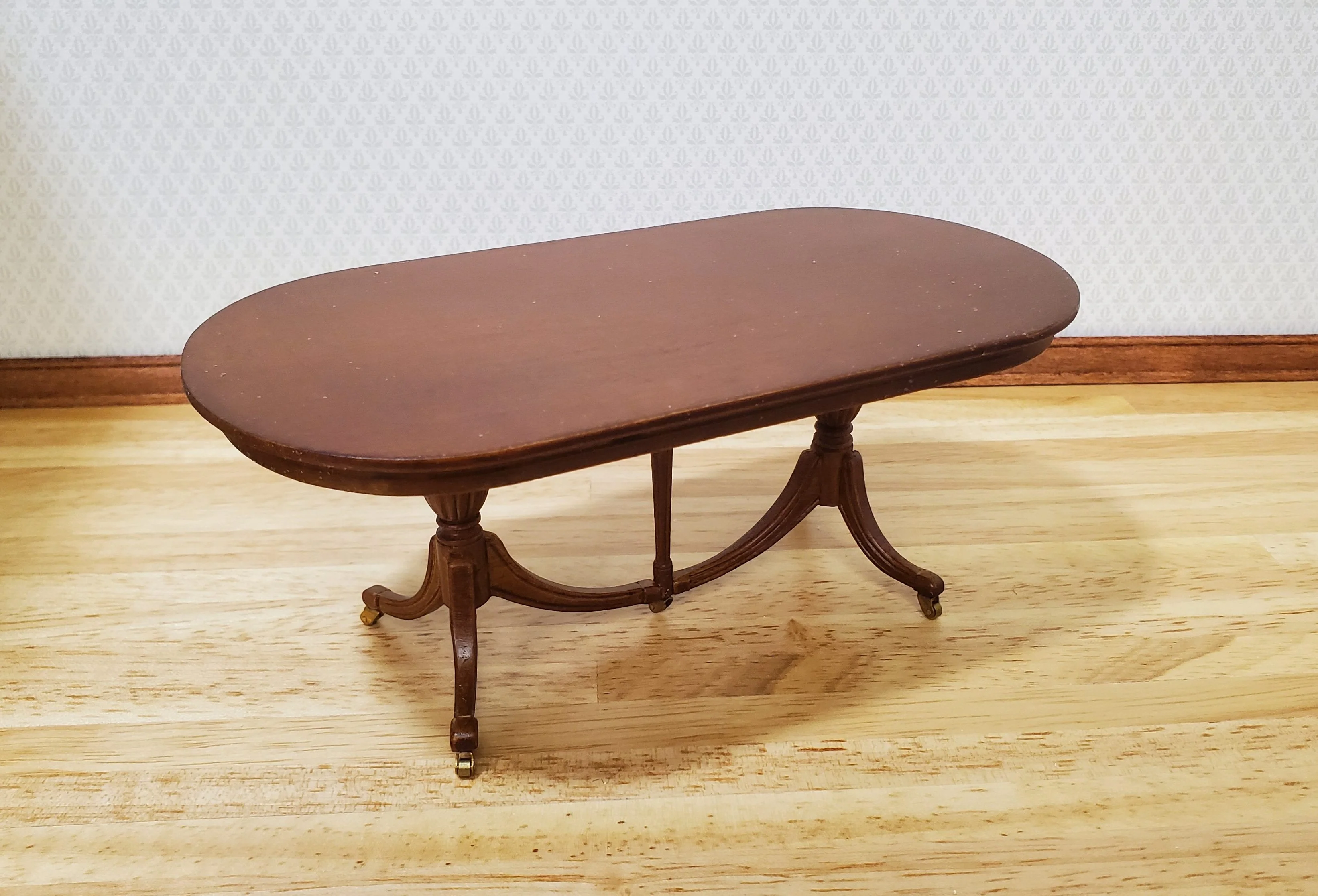 JBM Dollhouse Dining Table Queen Anne Style 1:12 Scale Furniture Walnut Finish