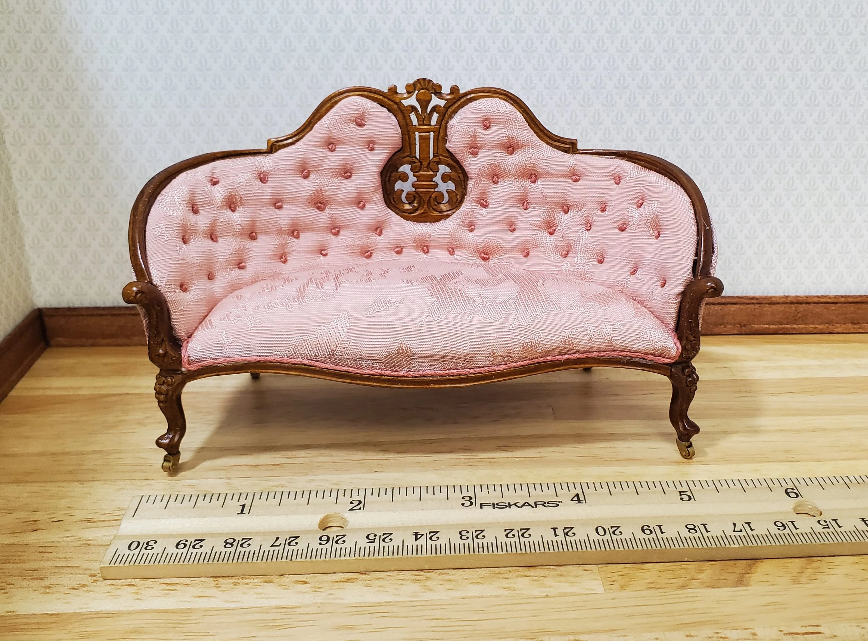 JBM Dollhouse Pink Settee Sofa Victorian Style Walnut Finish 1:12 Scale Couch - Image 6