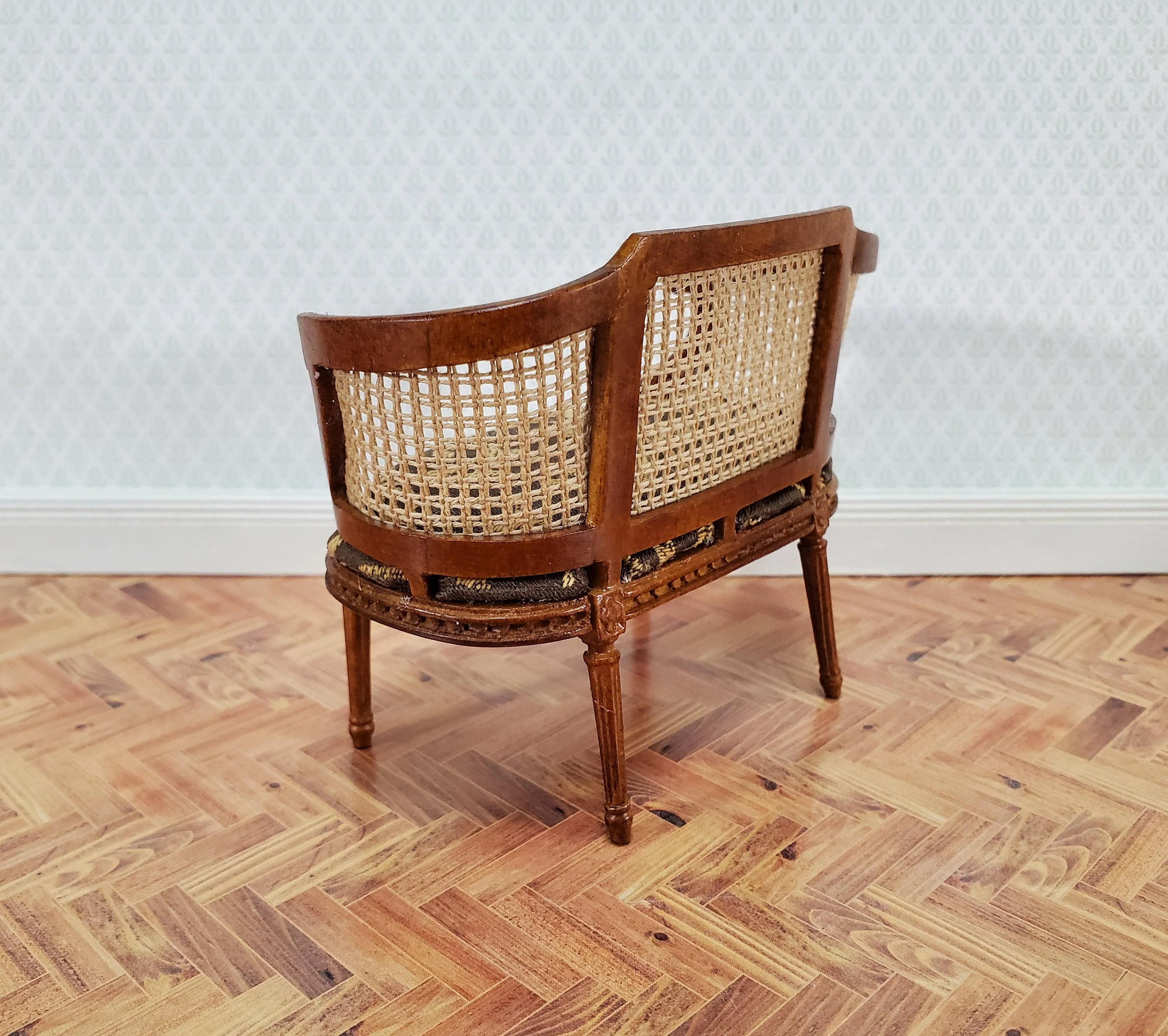 JBM Dollhouse Small Settee Louis XIV Style Brown 1:12 Scale Miniature Furniture - Image 3
