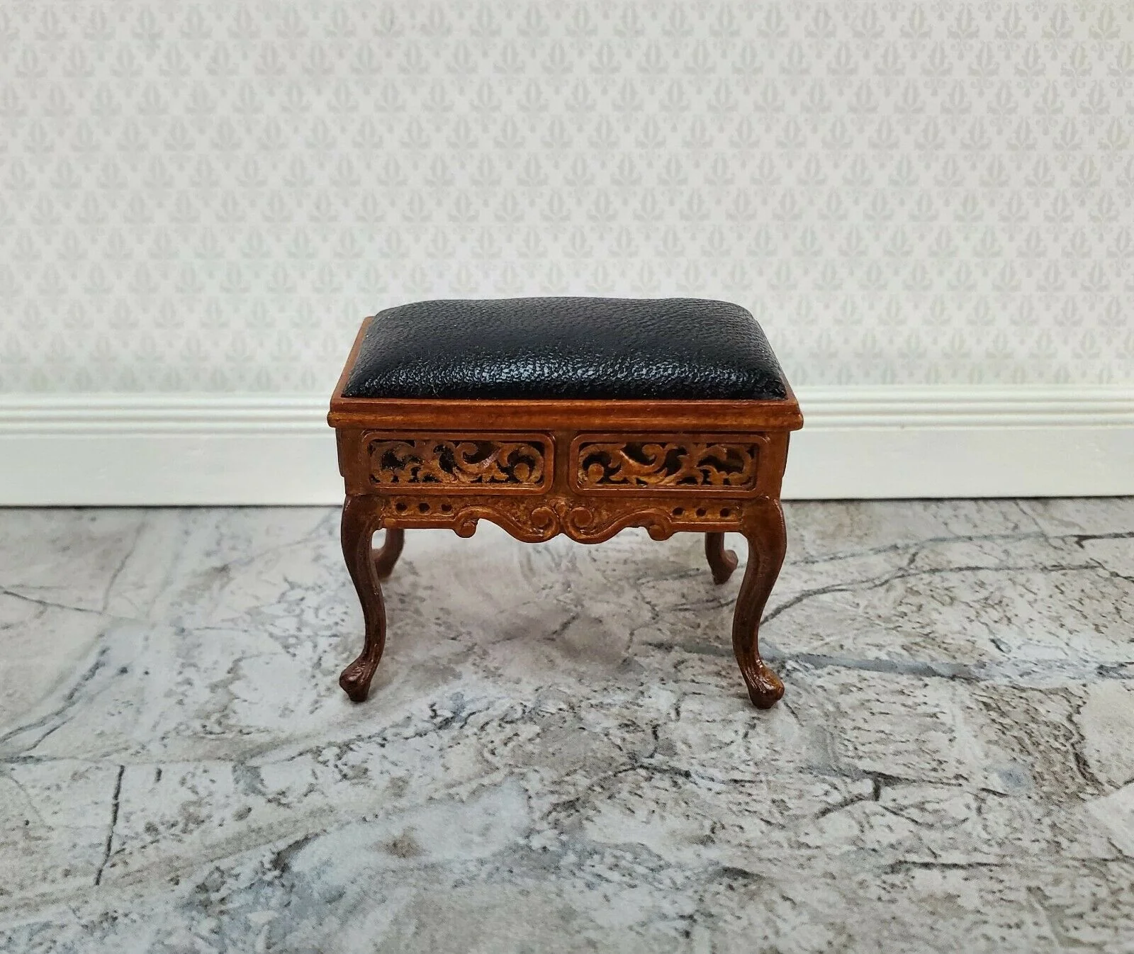 JBM Dollhouse Vanity Stool Bench Wood Faux Leather Seat 1:12 Scale Furniture - Image 2