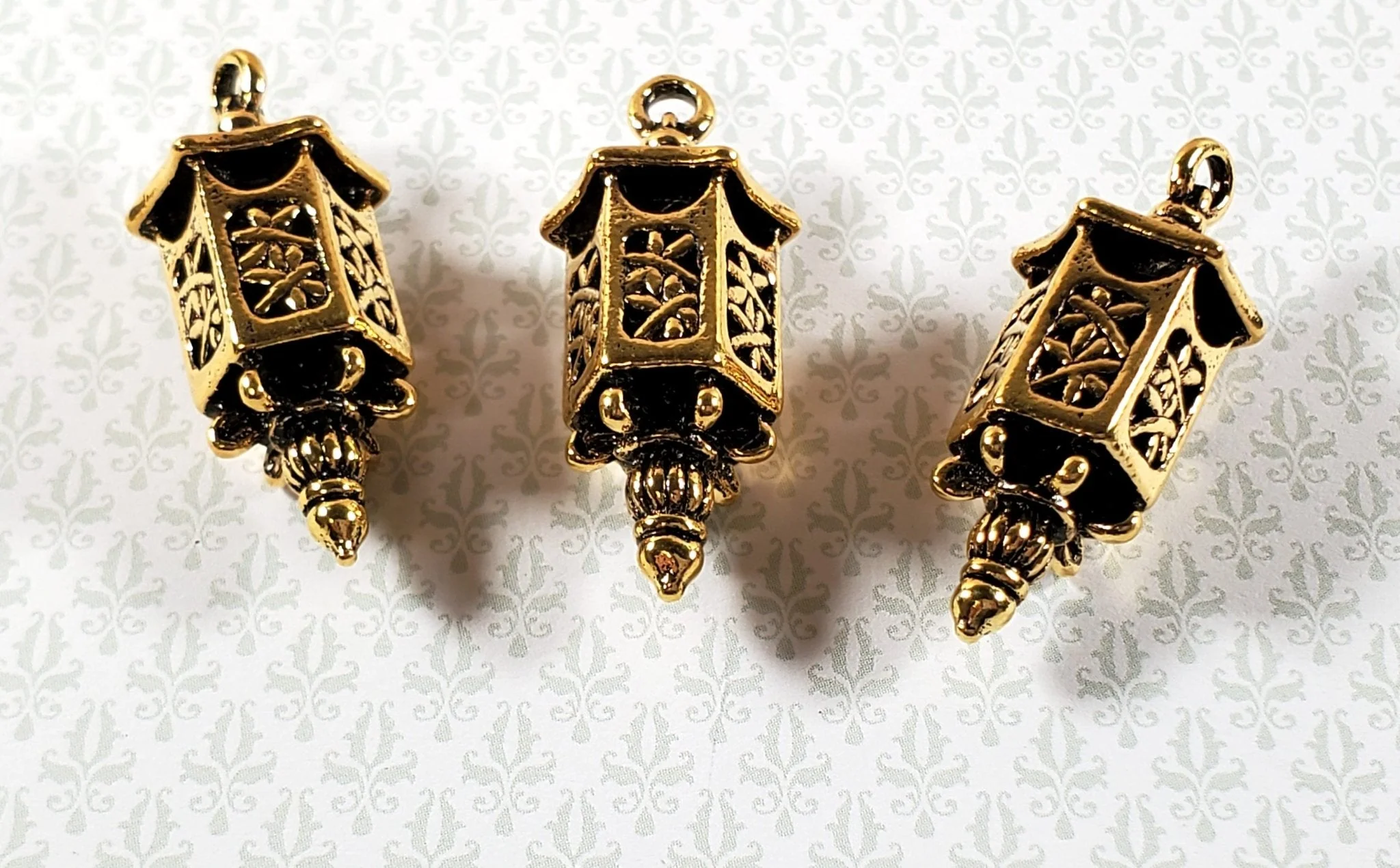 Lantern Charms Small Gold Decoration 3 pieces 1 3/8" Jewelry Making Miniatures - Image 4