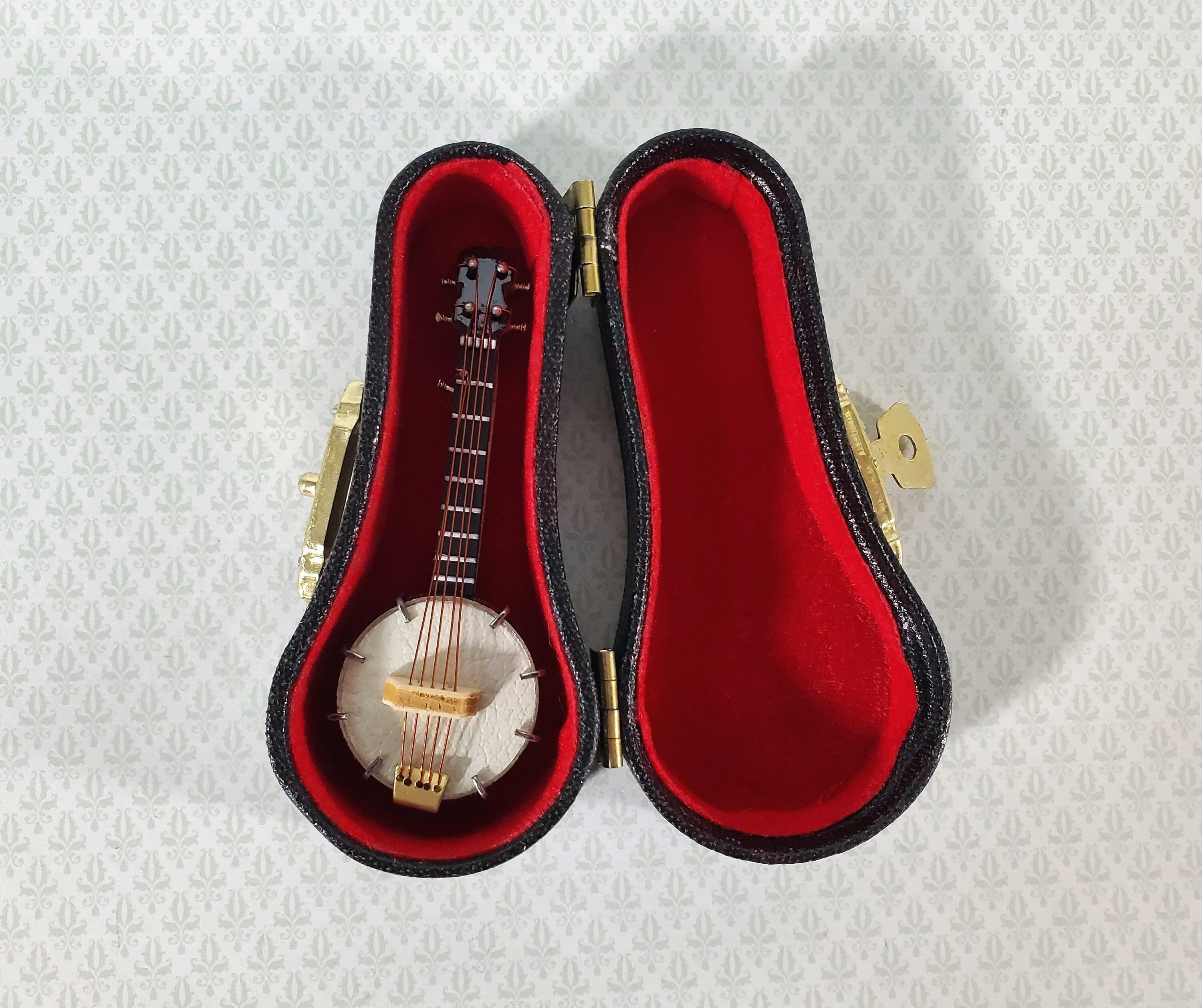 Miniature Banjo Instrument with Case 2 3/4" 1:12 Scale Ornament Prop - Image 4