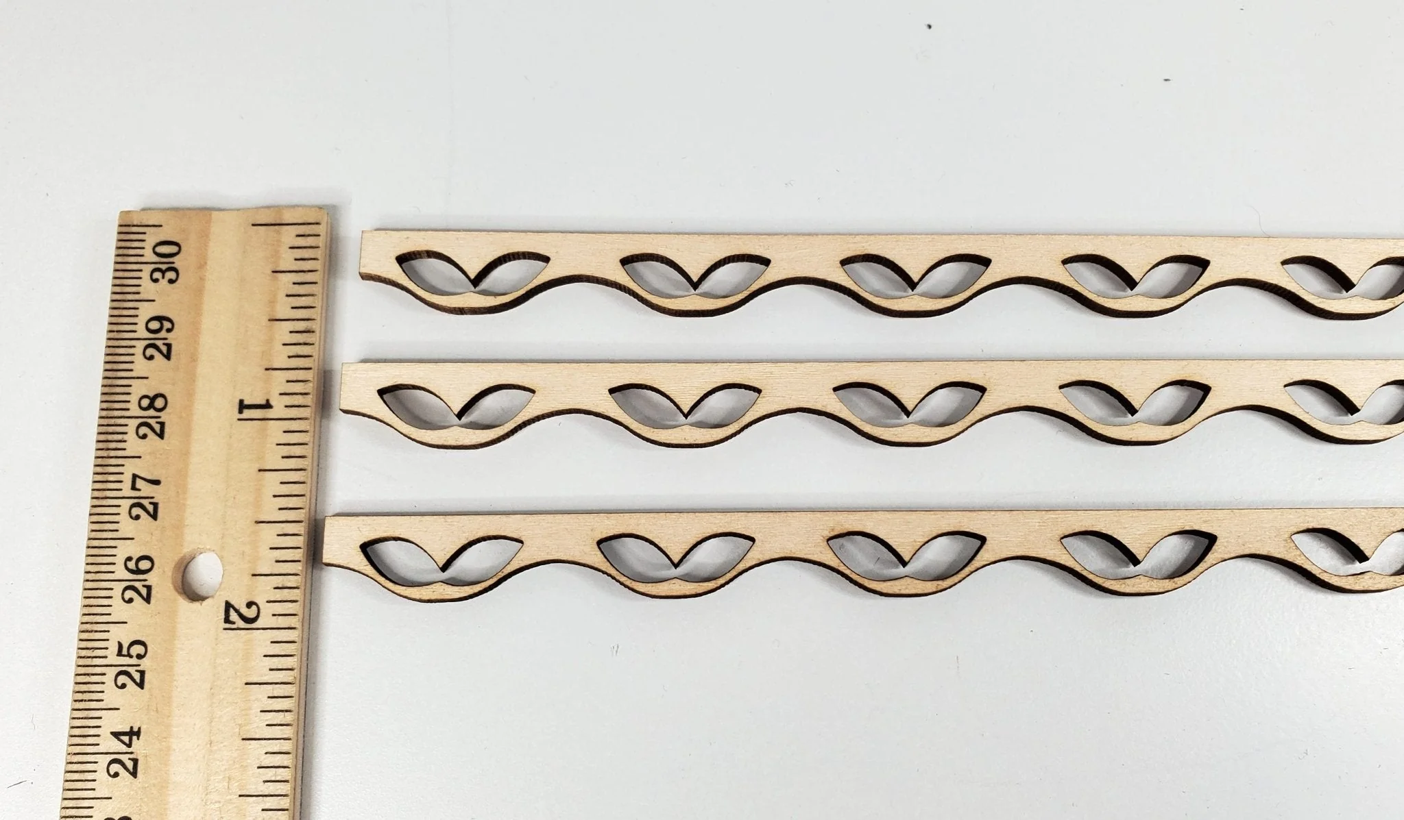Miniature Decorative Trim Leaves Style 3 Pieces 7/16" Tall x 17 1/2" long x 1/16 Dollhouse Building Supplies - Image 4