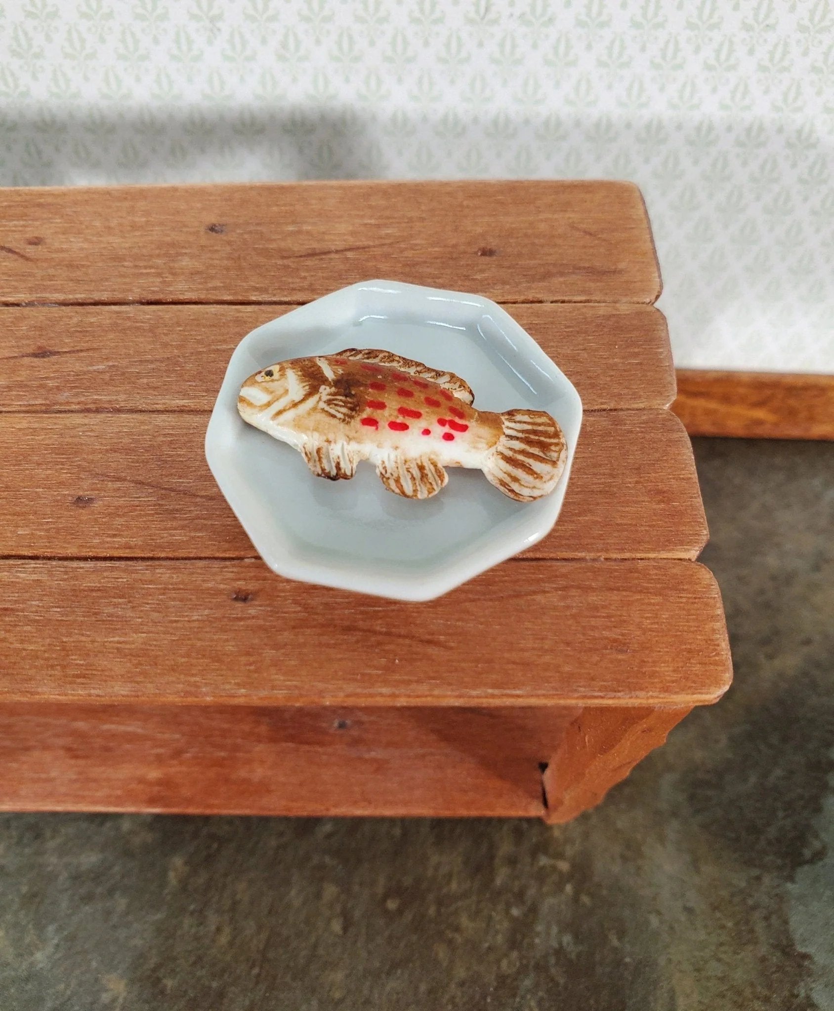 Miniature Fish Grouper for Dollhouse Food Seafood Grocer Grocery Store 1 1/4" - Image 4