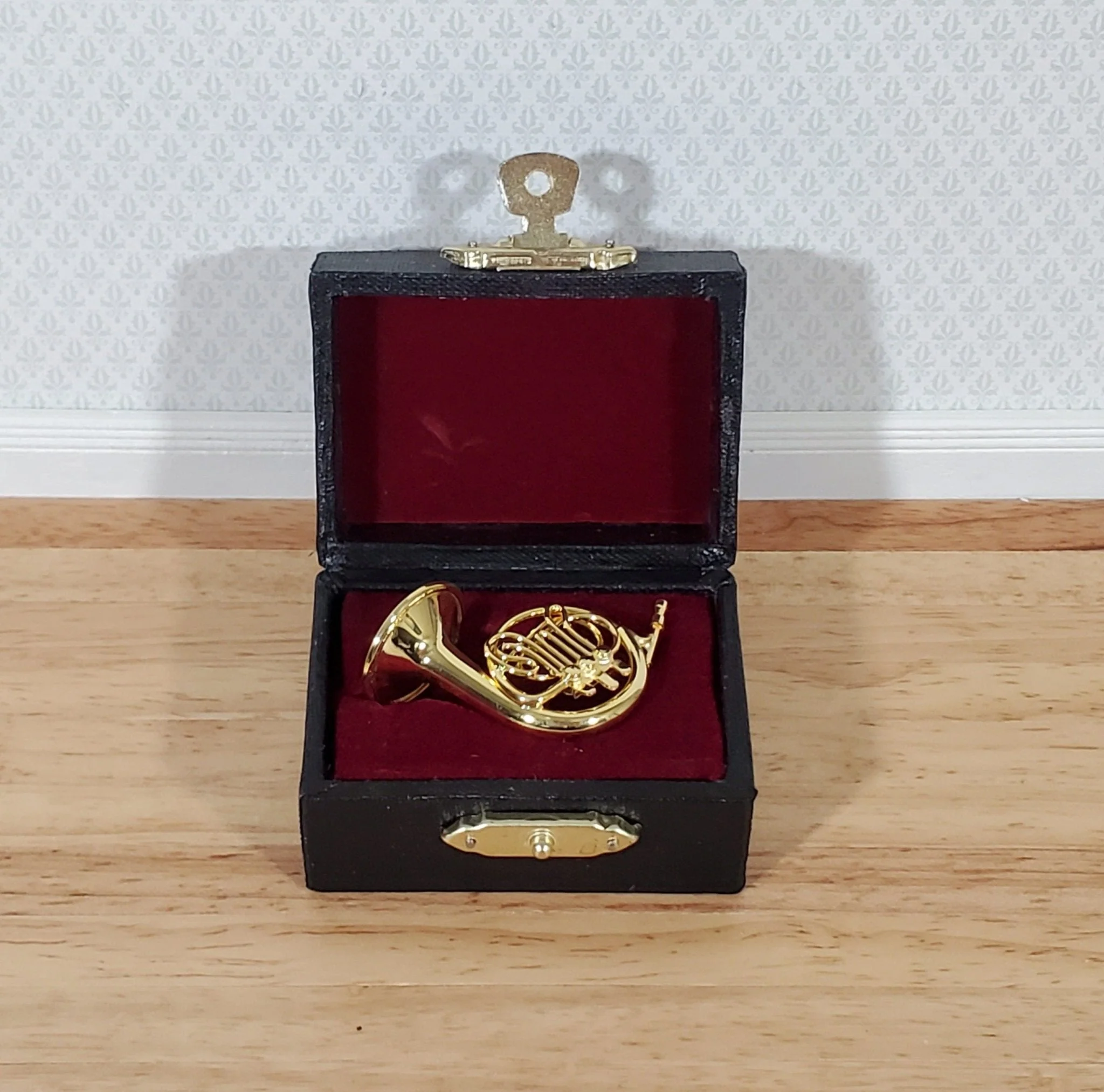 Miniature French Horn Gold Brass Metal Instrument with Case 1:12 Scale Dollhouse Prop - Image 2