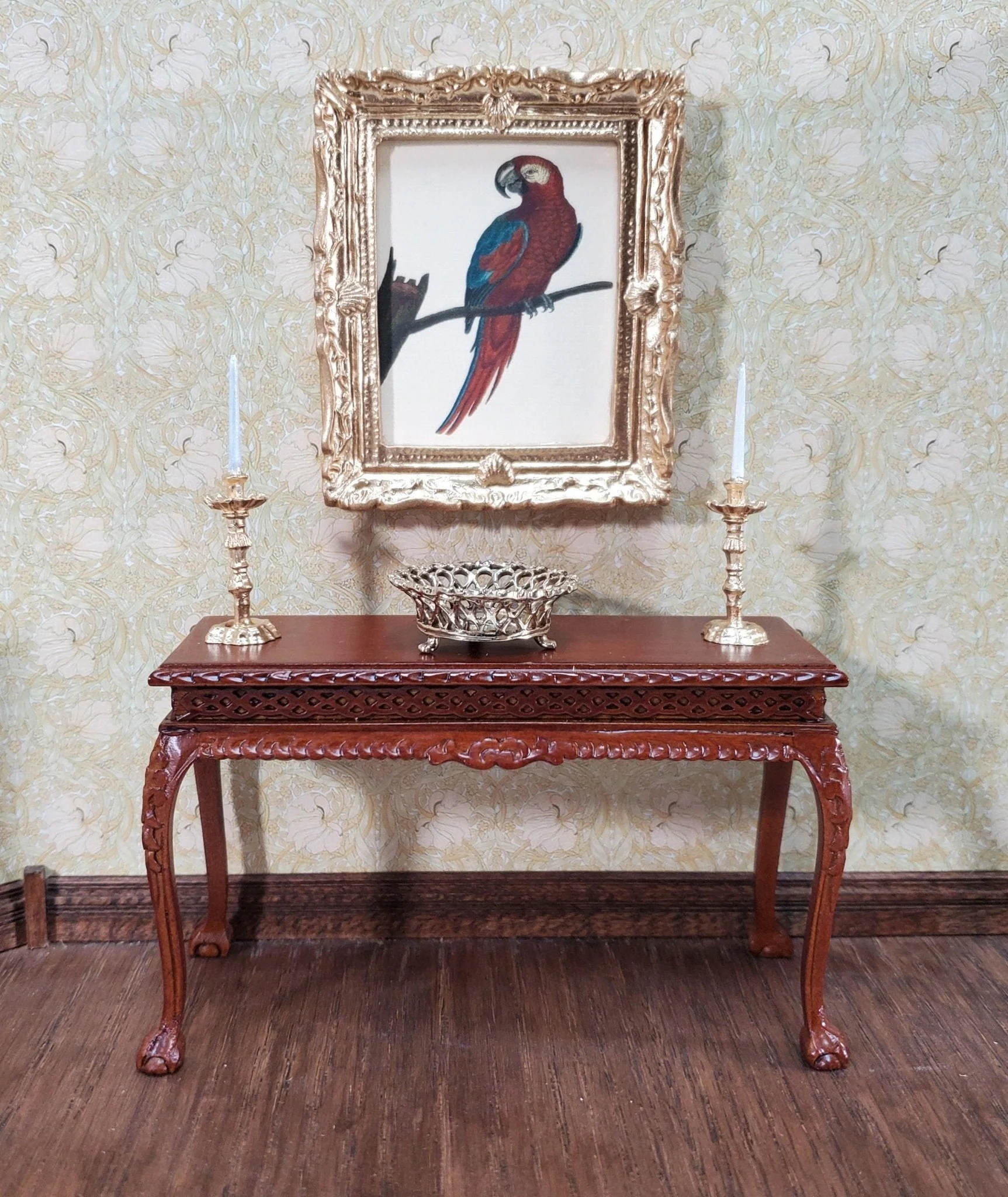 Miniature Red Parrot Vintage Framed Art Print in Gold Frame 1:12 Scale Dollhouse - Image 5