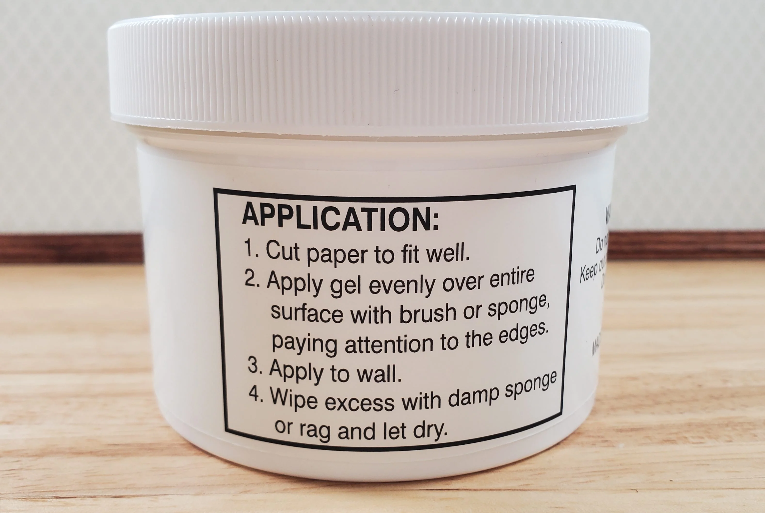 New Creations Dollhouse Wallpaper Paste Gel 10 oz Dries Clear - Image 4