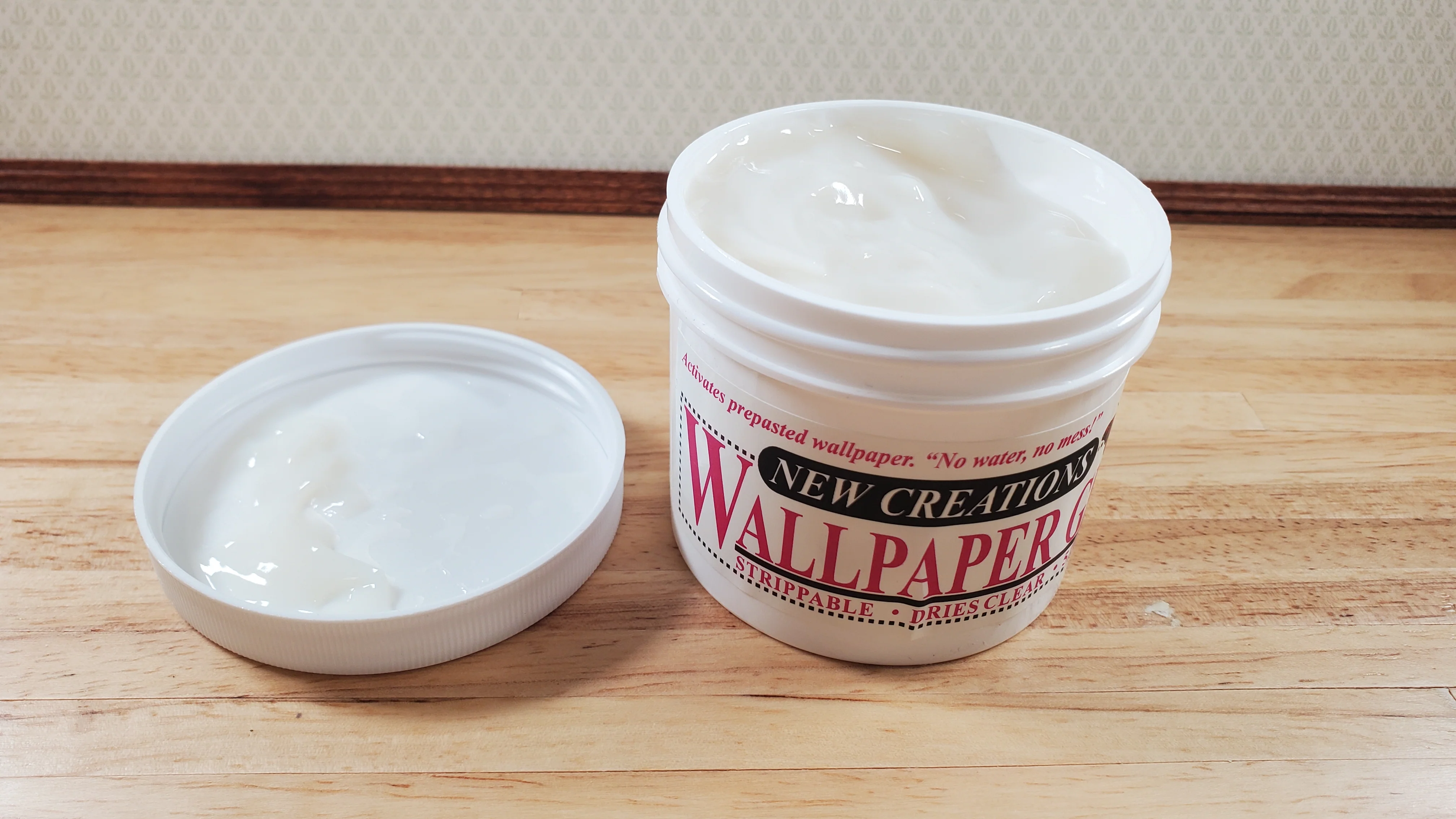 New Creations Dollhouse Wallpaper Paste Gel 5 oz Dries Clear - Image 3
