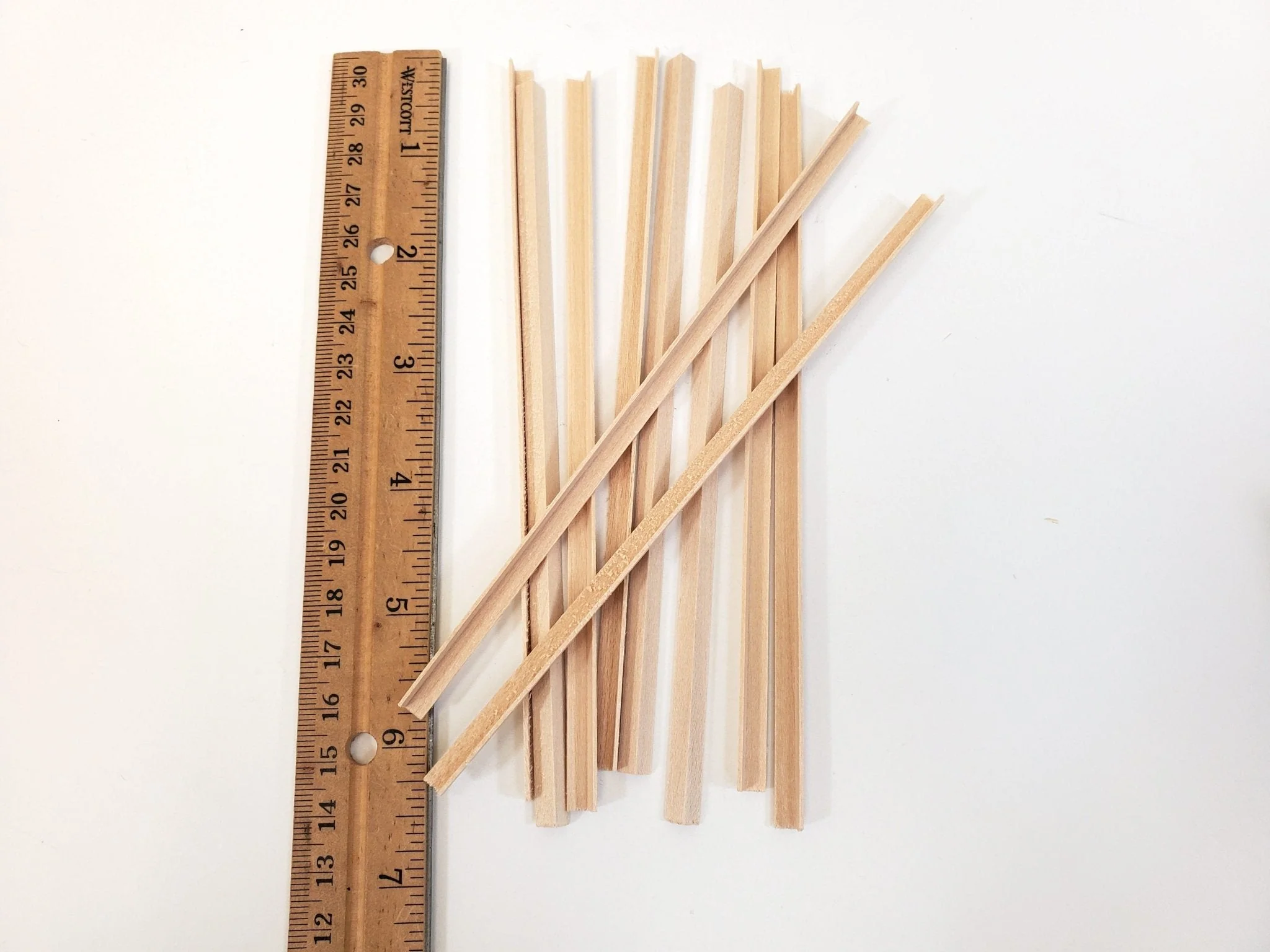 Tiny Corner Angle Trim Molding 3/16" x 3/16" x 6" long 10 Pieces NE506 Scale Model Building - Image 2
